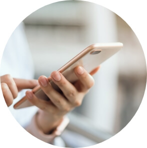 本サイトでプレ会員登録(無料)。
